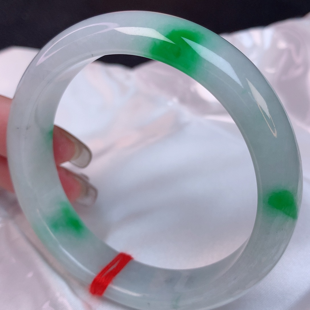 翡翠手镯未镶嵌54 翡翠手镯