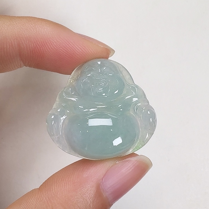 翡翠未镶嵌颈饰佛公