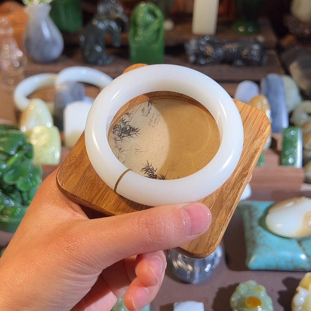 和田玉挂件未镶嵌油**开