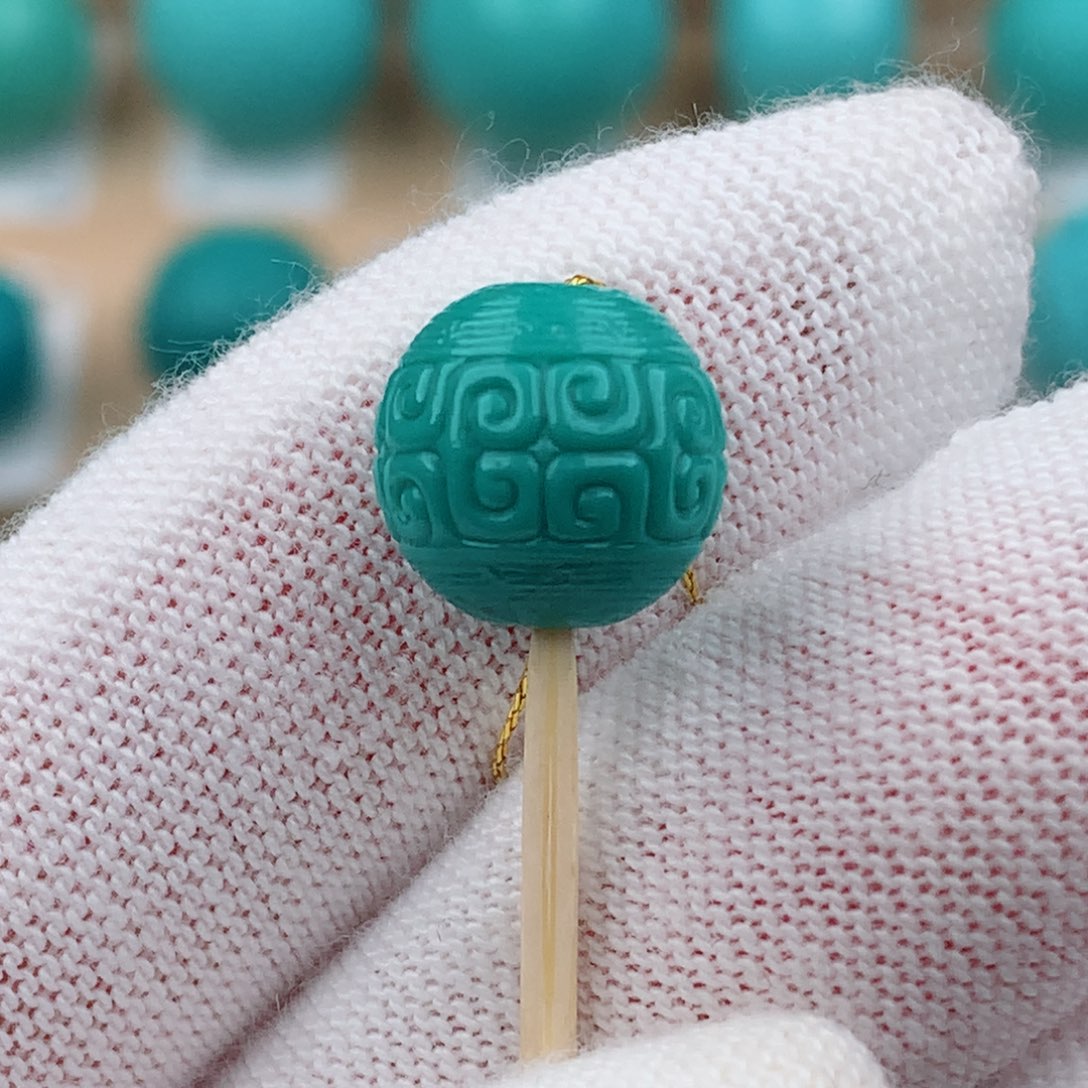 绿松石未镶嵌圆珠卡10.5