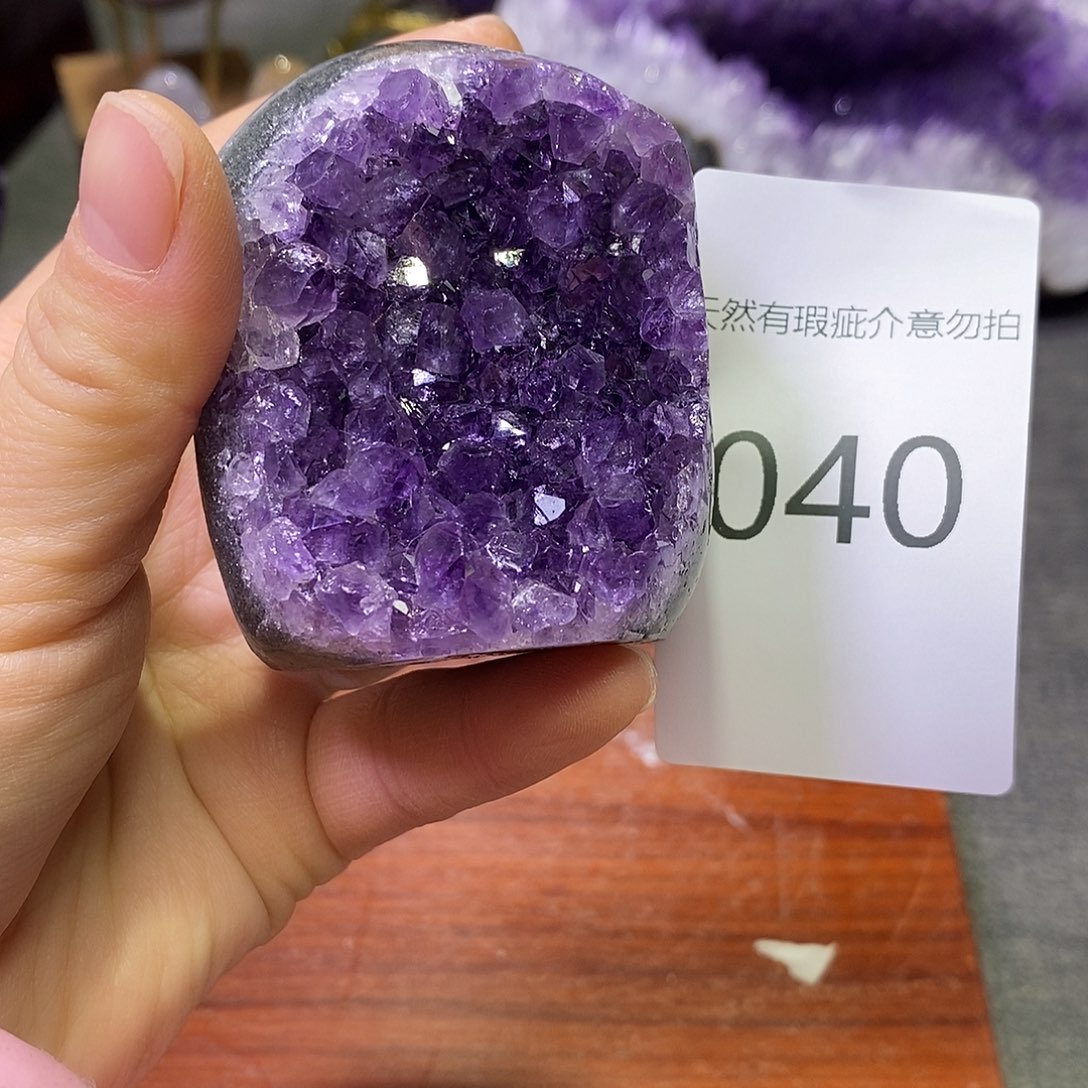 珠宝半成品未镶嵌紫晶