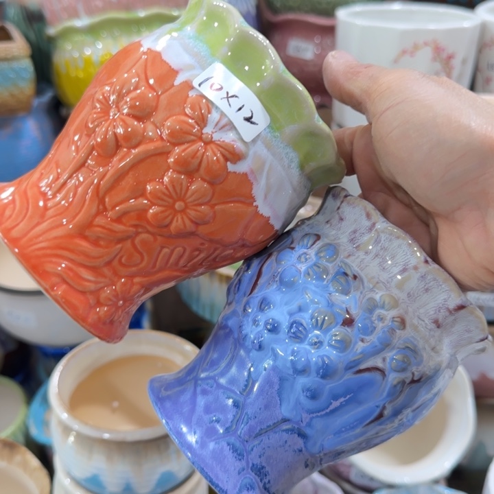 凑9块包邮，有孔，陶瓷花盆