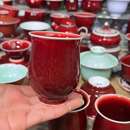 踏****行景德镇陶瓷红马坊玉兰杯