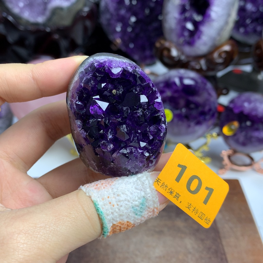 紫晶未镶嵌摆件紫晶