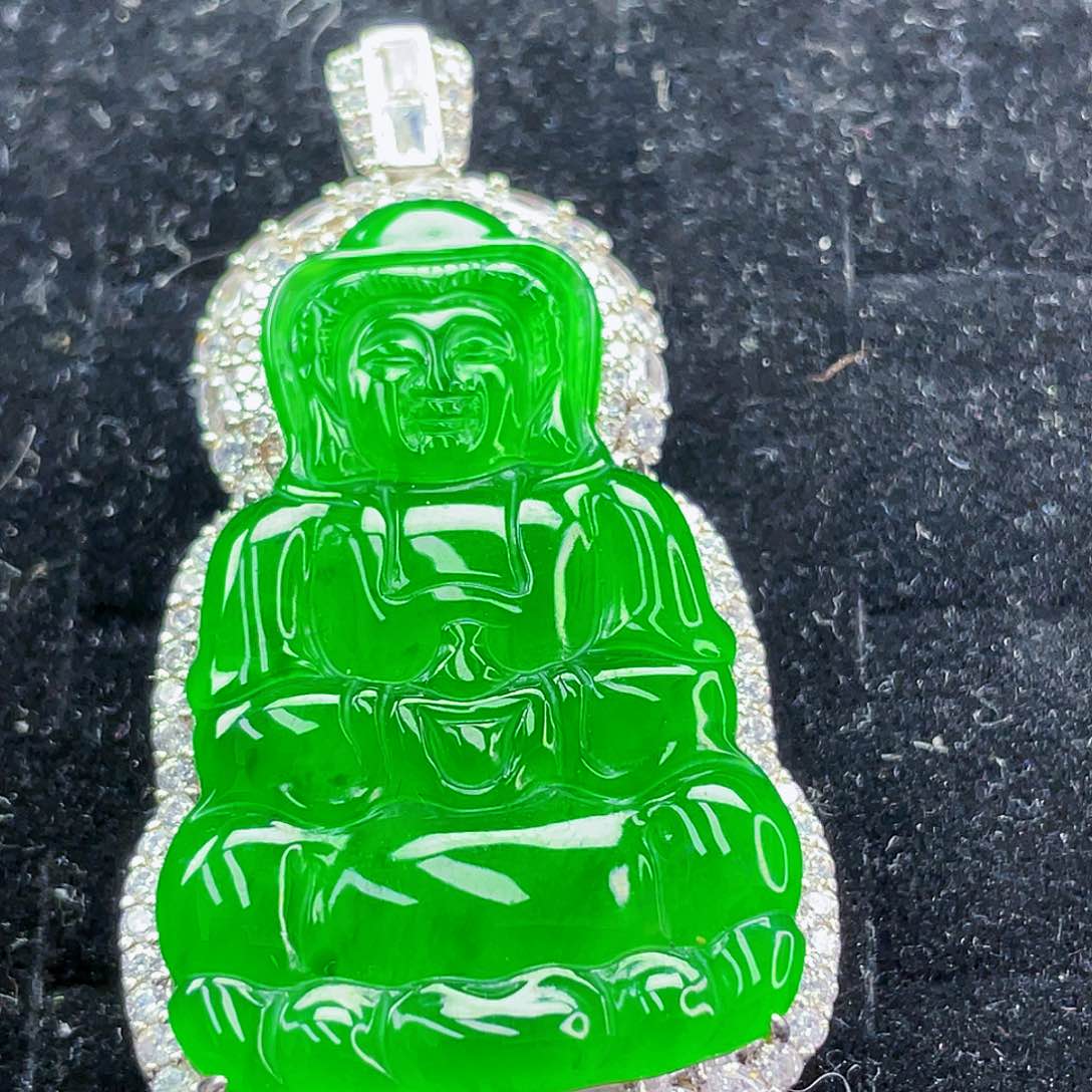 翡翠未镶嵌颈饰999