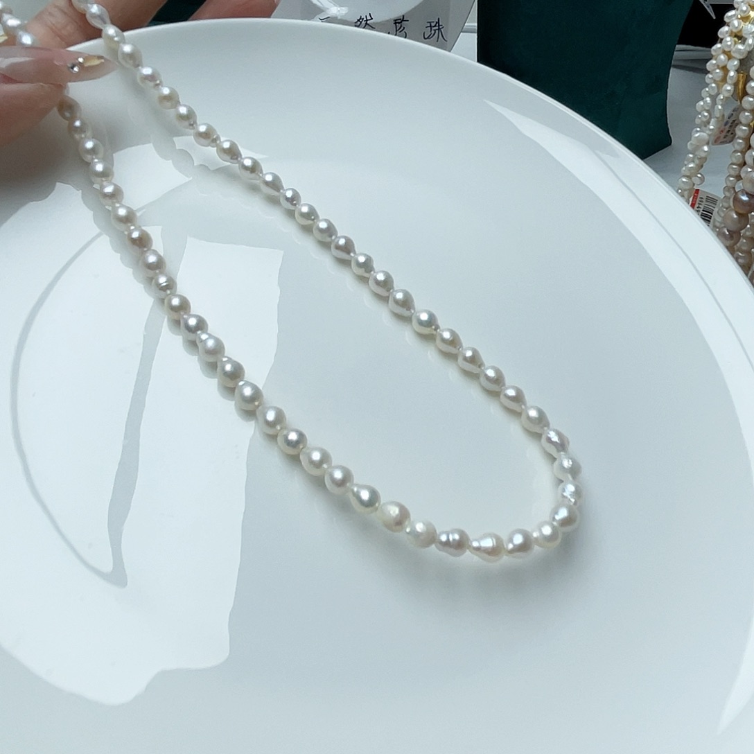 淡水珍珠未镶嵌颈饰