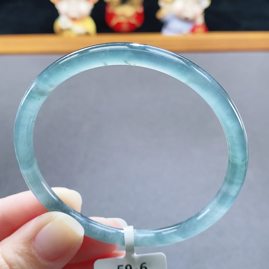 翡翠未镶嵌手镯36