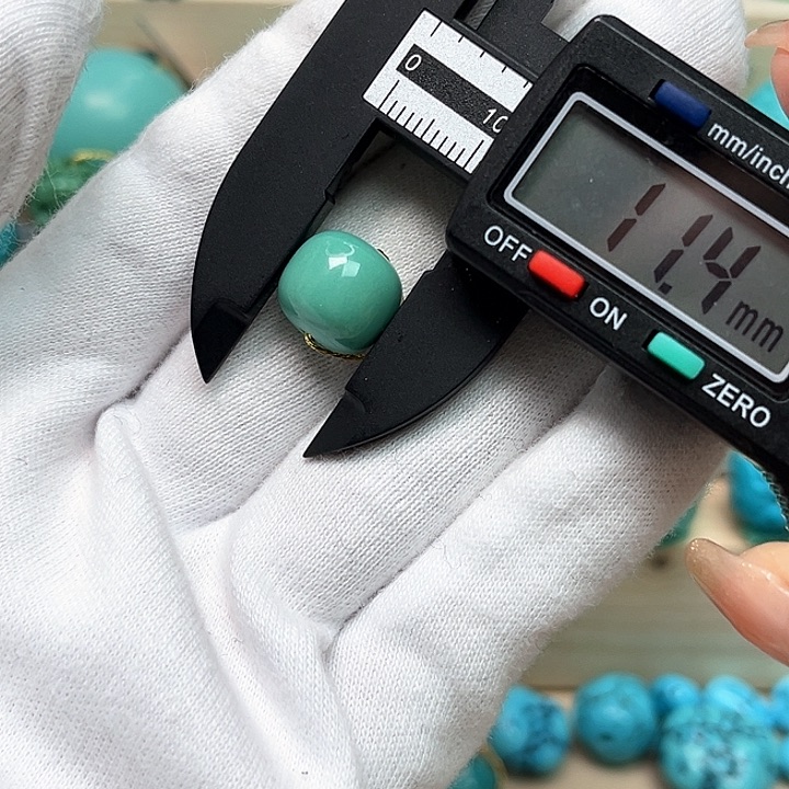 绿松石珠宝未镶嵌