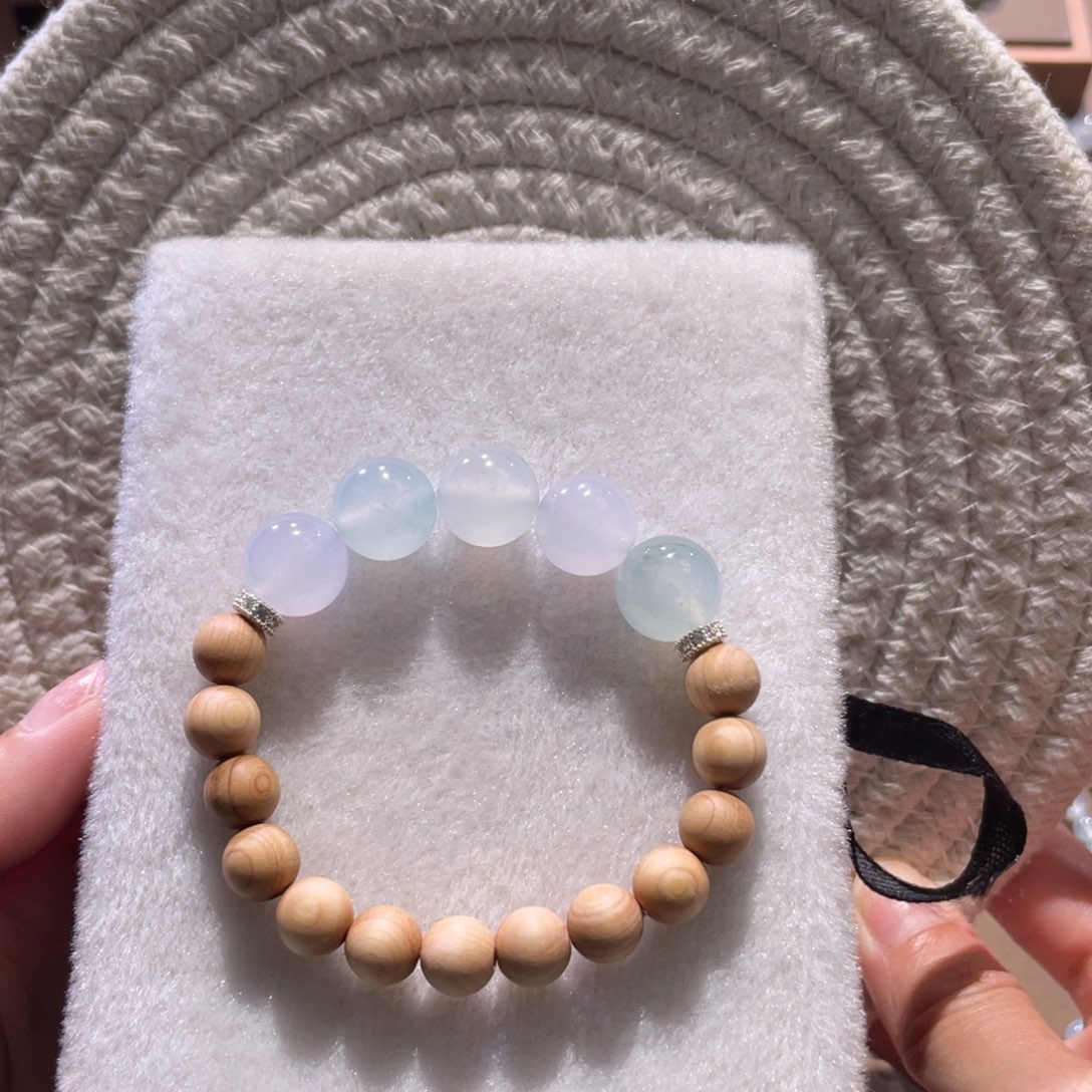 翡翠散珠天然缅a翡翠糖果半串