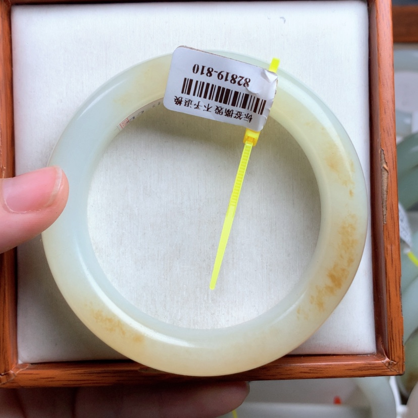 【闪购商品】和田玉手镯未镶嵌