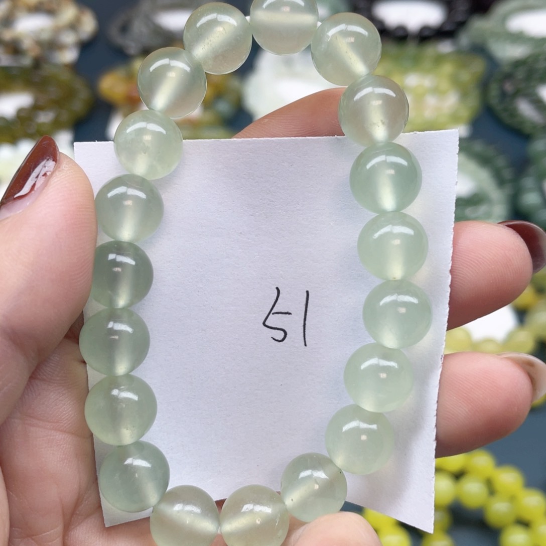 未镶嵌蛇纹石玉手链