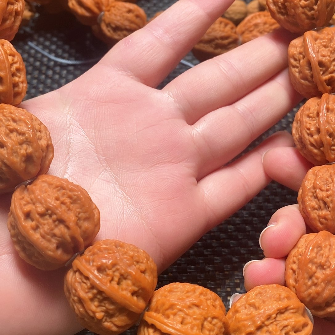 文玩核桃手串唐*大八棱麒麟纹