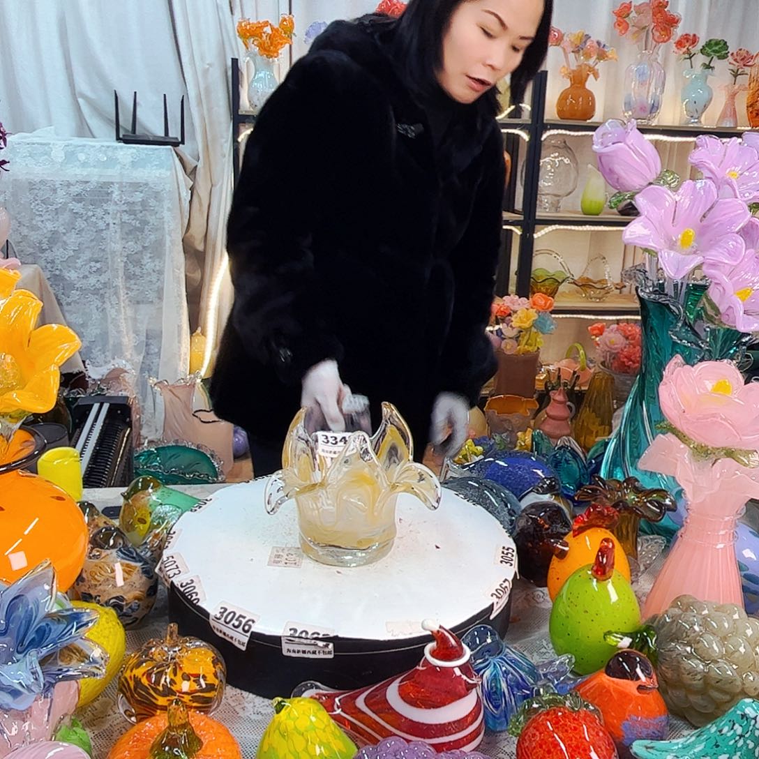 3349 家悦美居琉璃摆件