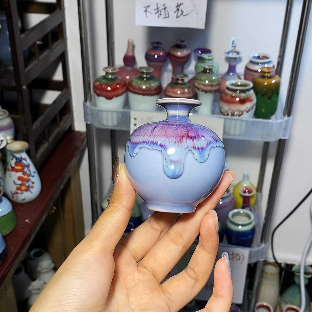 摆件巴掌大不插花景德镇高温陶瓷小花器