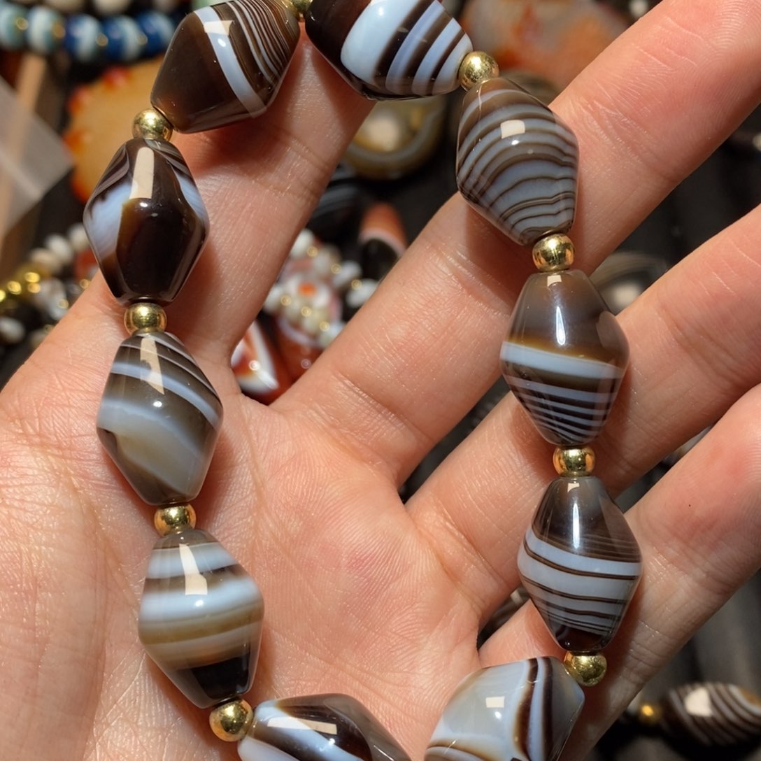 玛瑙/玉髓颈饰未镶嵌