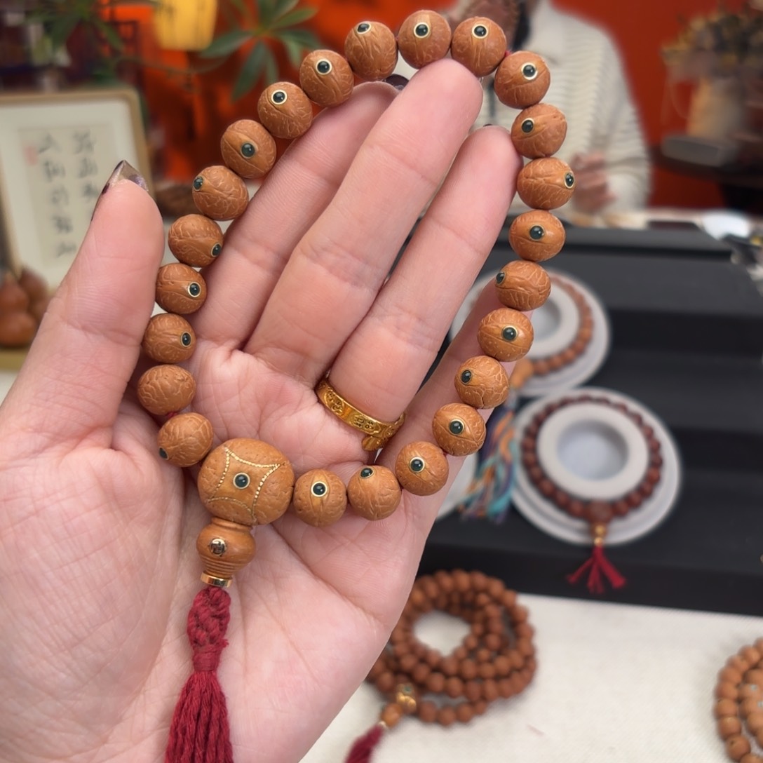 凤眼菩提吊坠11毫米镶嵌玛n