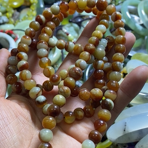 岫玉颈饰未镶嵌挂件