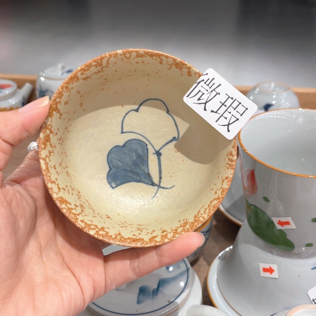 釉下手绘茶具微瑕