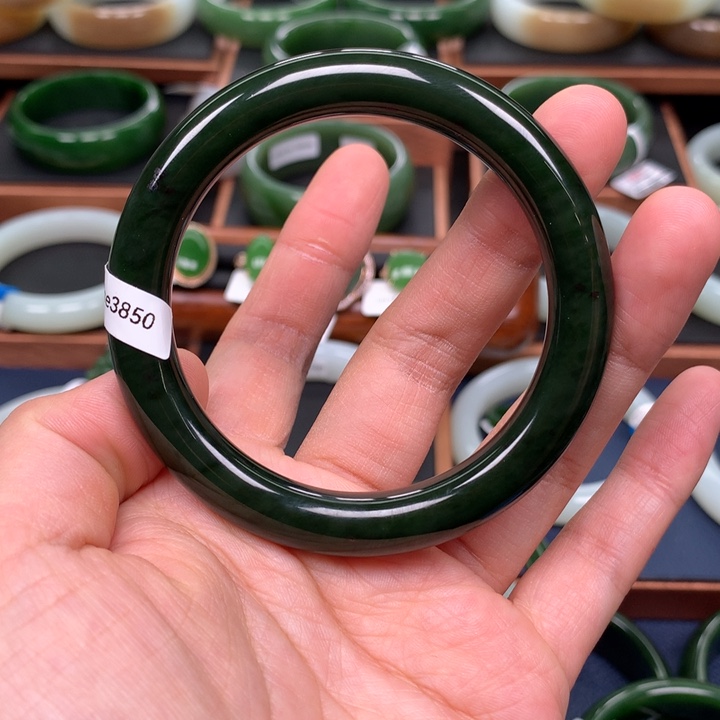 和田玉（碧玉）手镯5657圈口未镶嵌