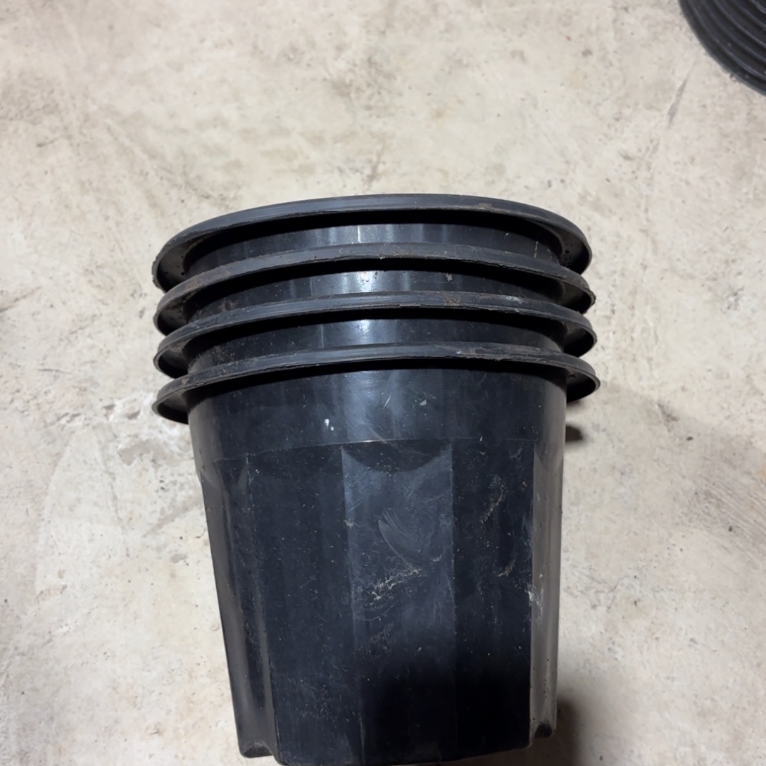 黑砖盆18口径高14发23个