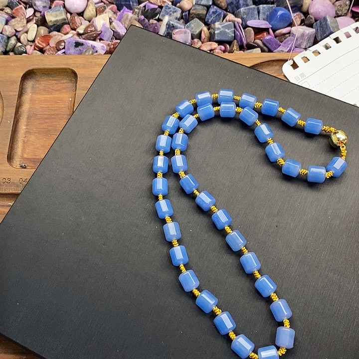 非金属532蓝六棱项链