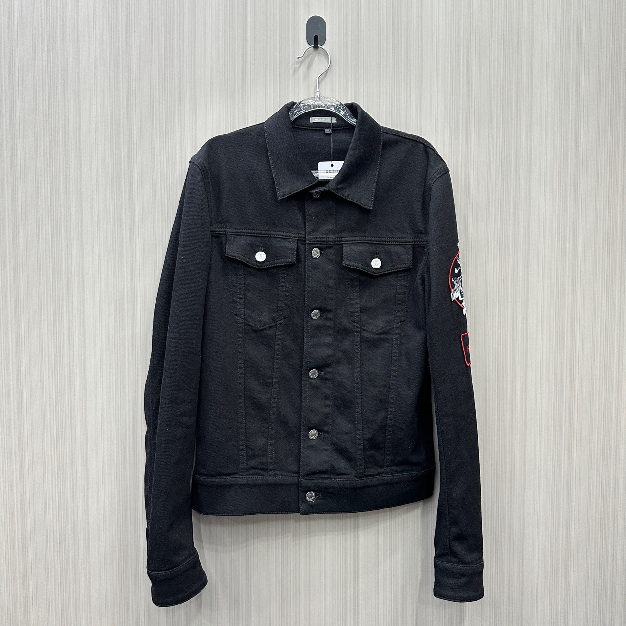 未使用 DIOR/迪奥 黑色刺绣牛仔外套尺码：48 编码10796