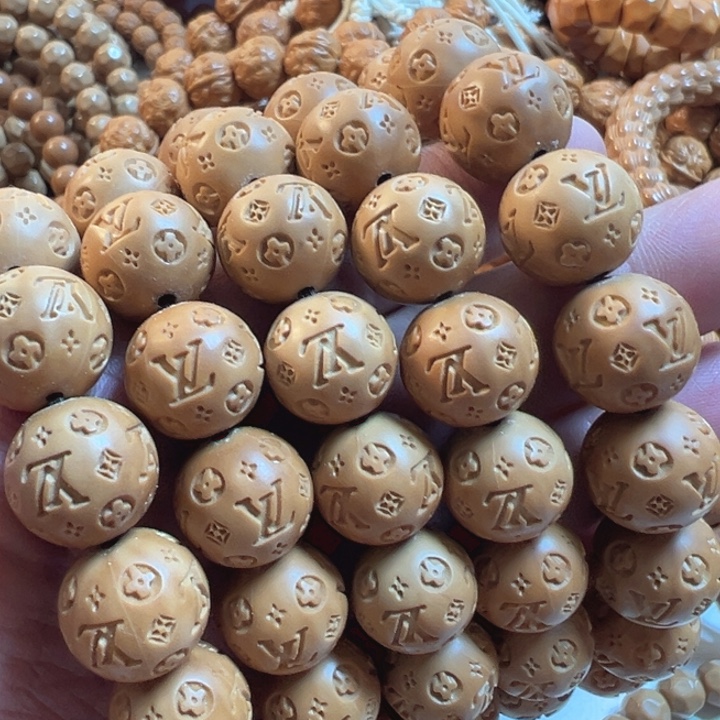 15左右LV猴头核桃