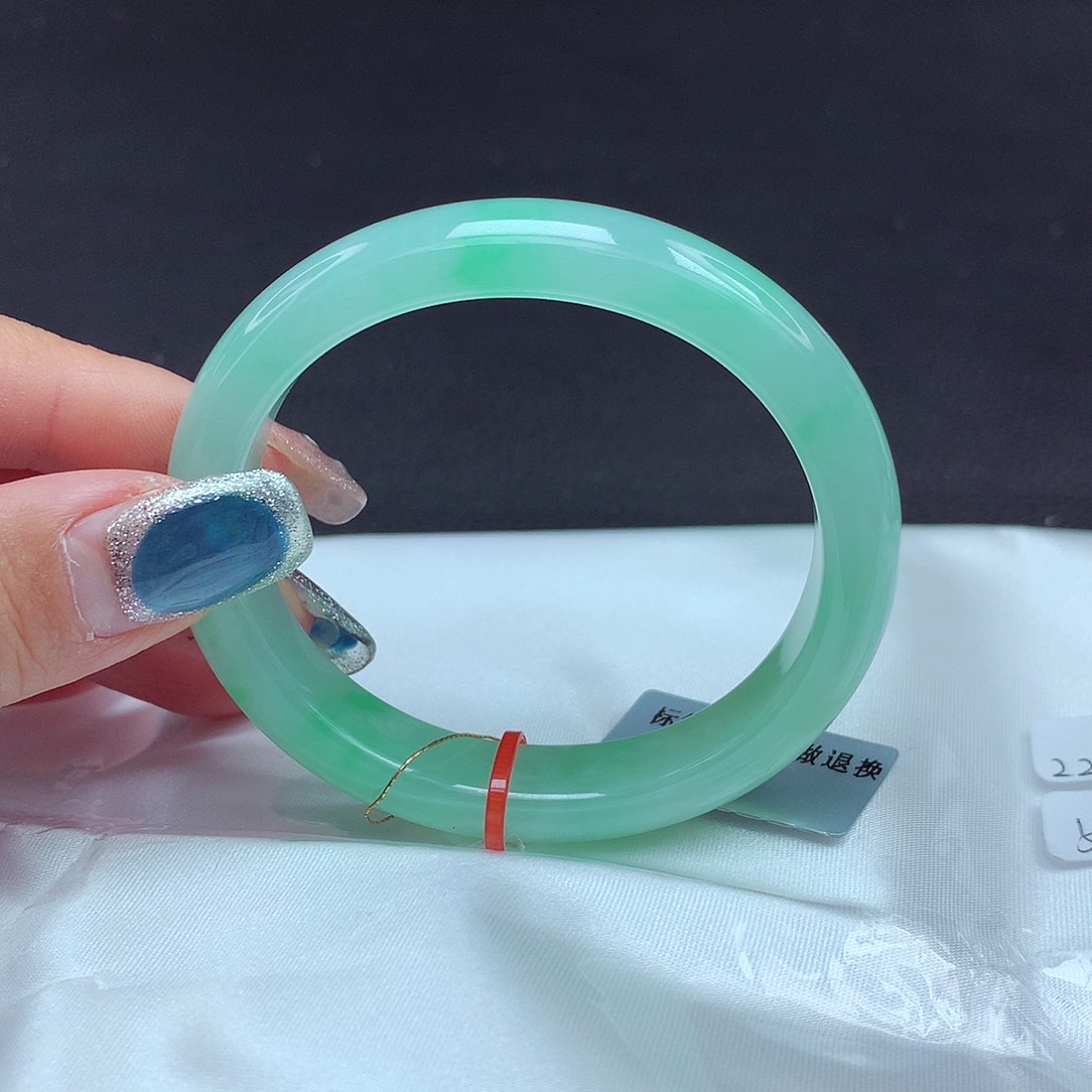 未镶嵌手镯翡翠5354圈贵妃090