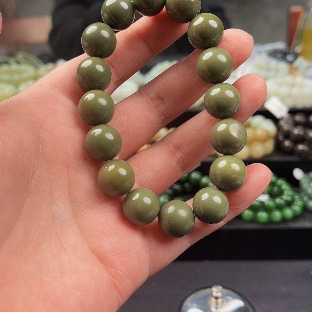 未镶嵌和田玉手串