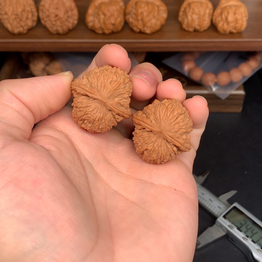 手串文玩核桃34红豆