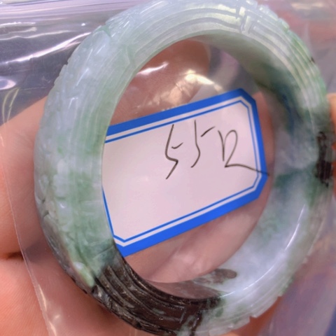 【闪购商品】翡翠颈饰未镶嵌非*?翡翠