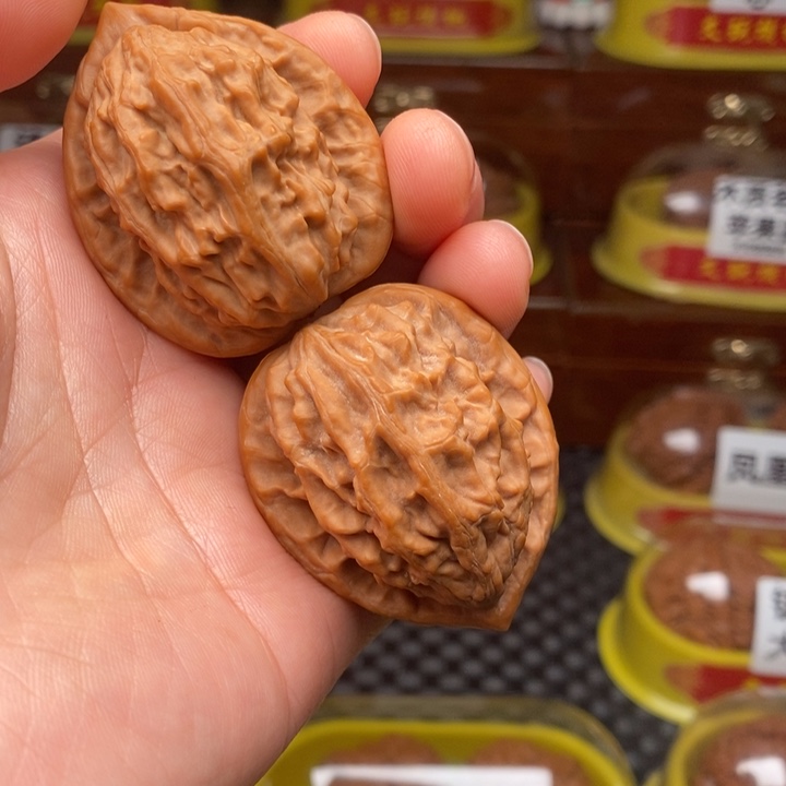 吊坠文玩核桃叁***J大红袍