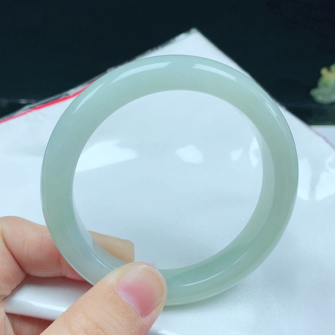 未镶嵌手镯翡翠56