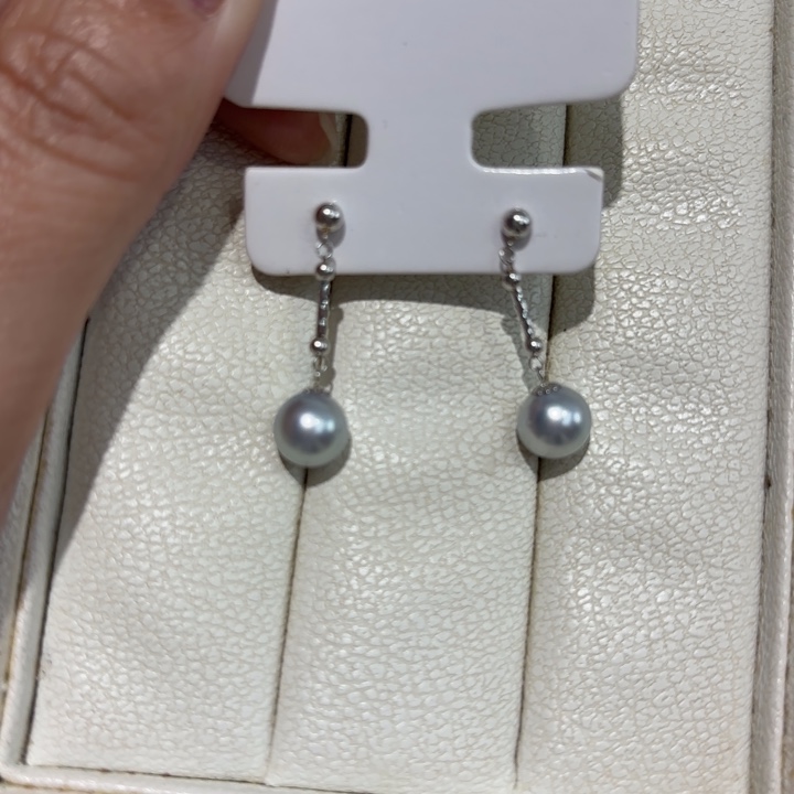 耳饰海水珍珠18K金镶嵌