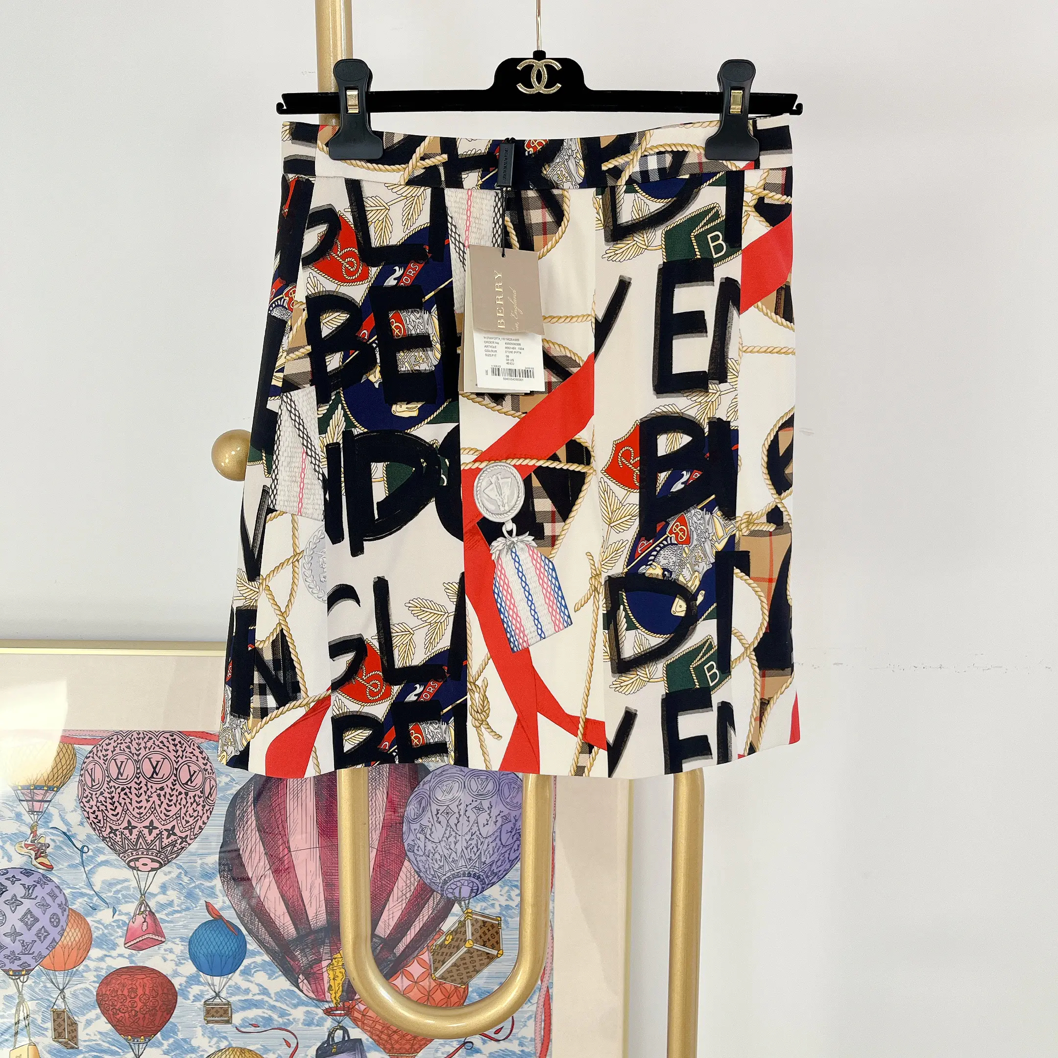 99新 BURBERRY/博柏利 【Burberry】#博柏利真丝印花半裙 it40码