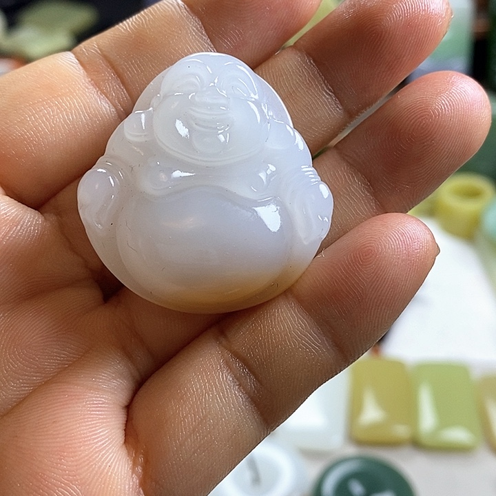 和田玉未镶嵌珠宝奇石