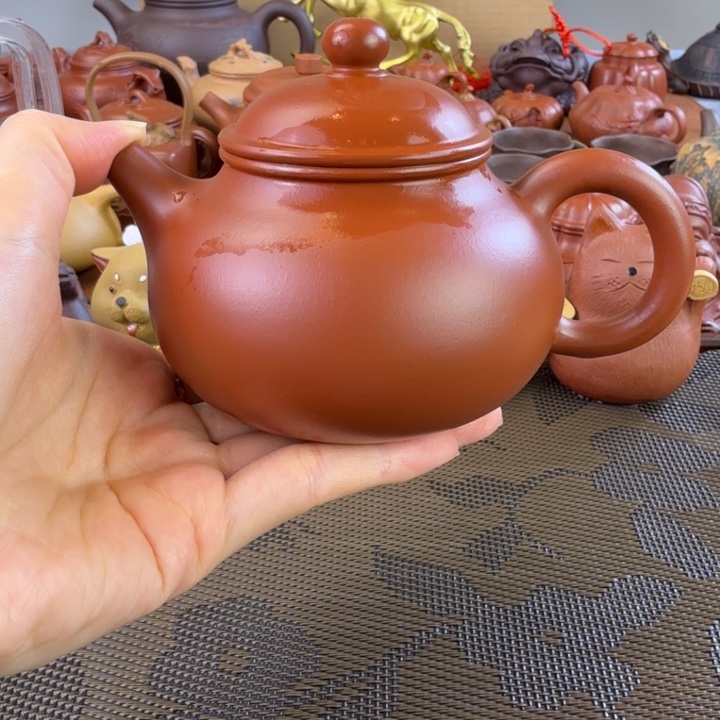 紫砂茶壶朱泥半手容天250毫升