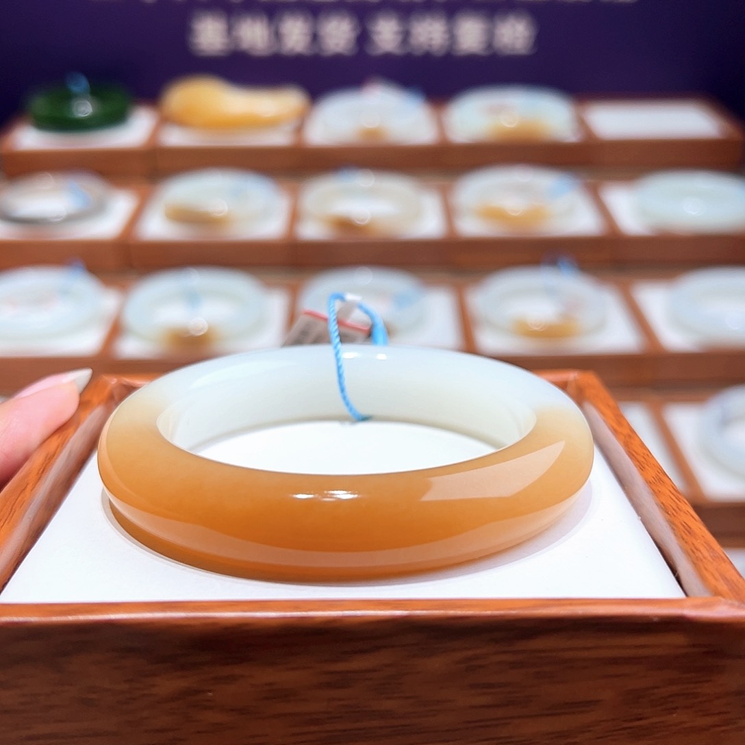 和田玉手镯57/58未镶嵌