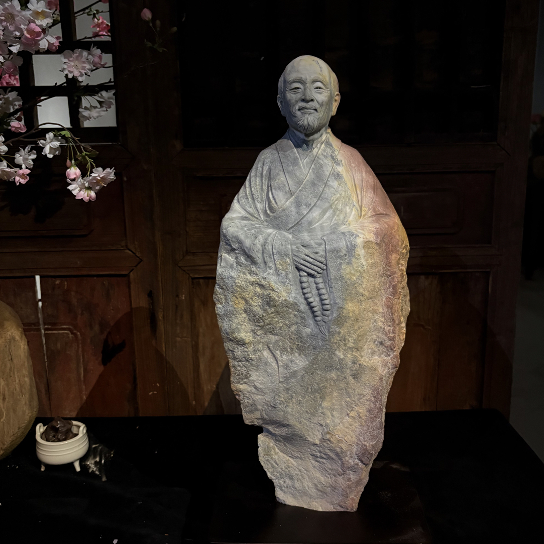 【弘一法师】纯手工鸡血玉石雕禅意书房茶室办公室居家摆件