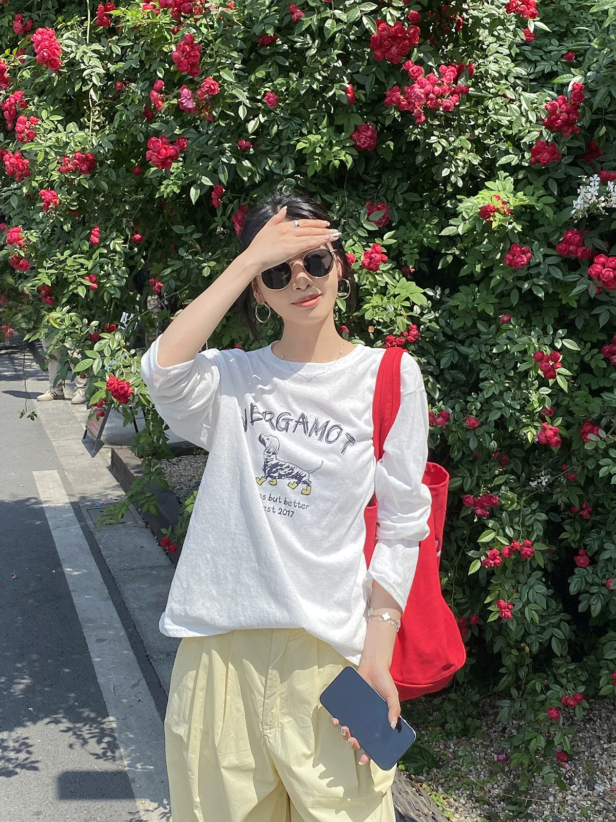 在韩-夏季新款字母腊肠狗圆领罩衫