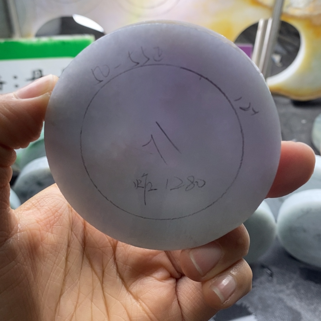 定制翡翠未镶嵌翡翠手镯