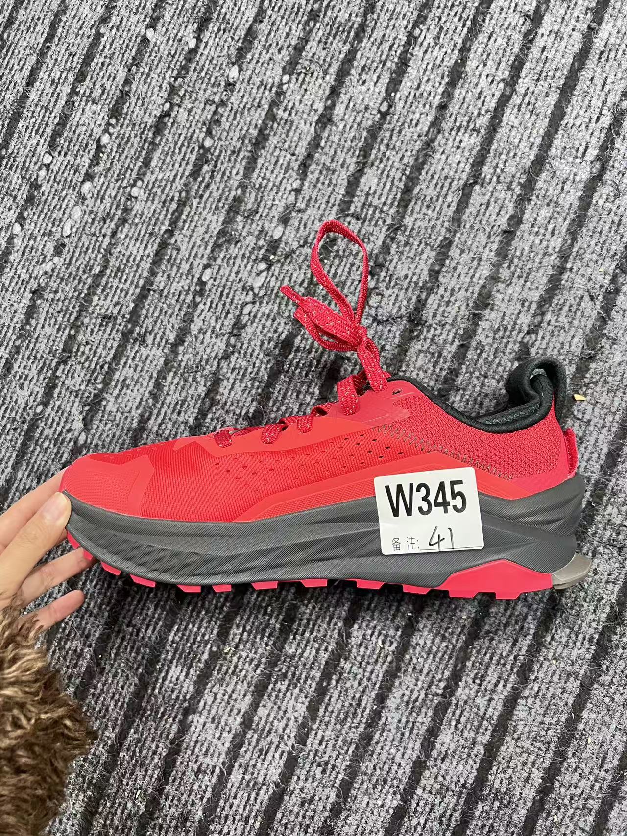 男女户外休闲鞋w345