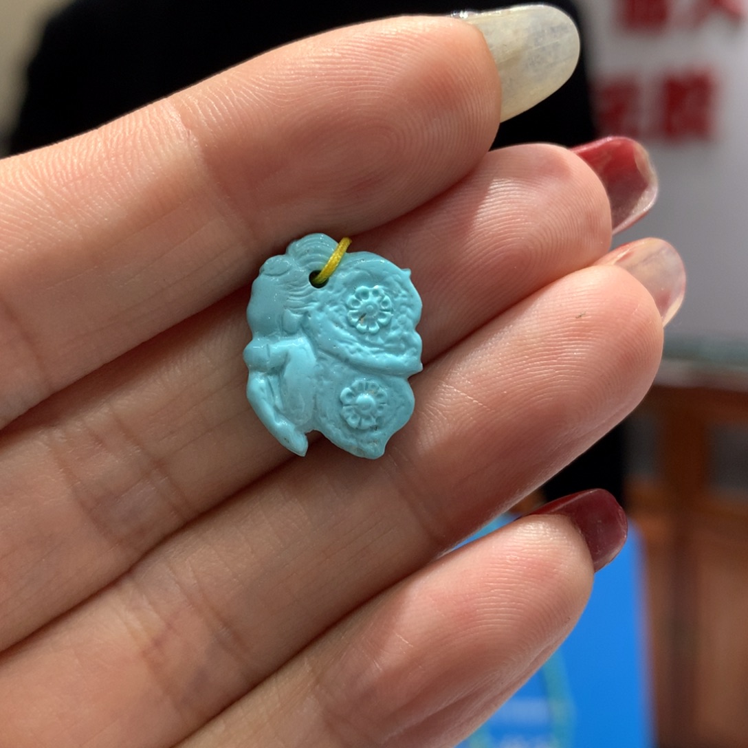 绿松石配饰未镶嵌