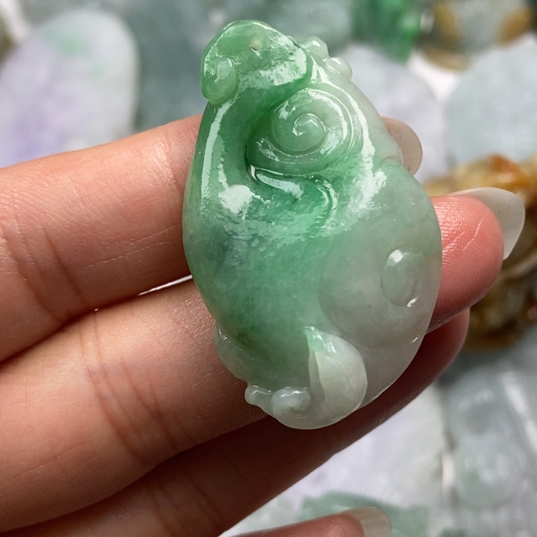 定制翡翠未镶嵌翡翠