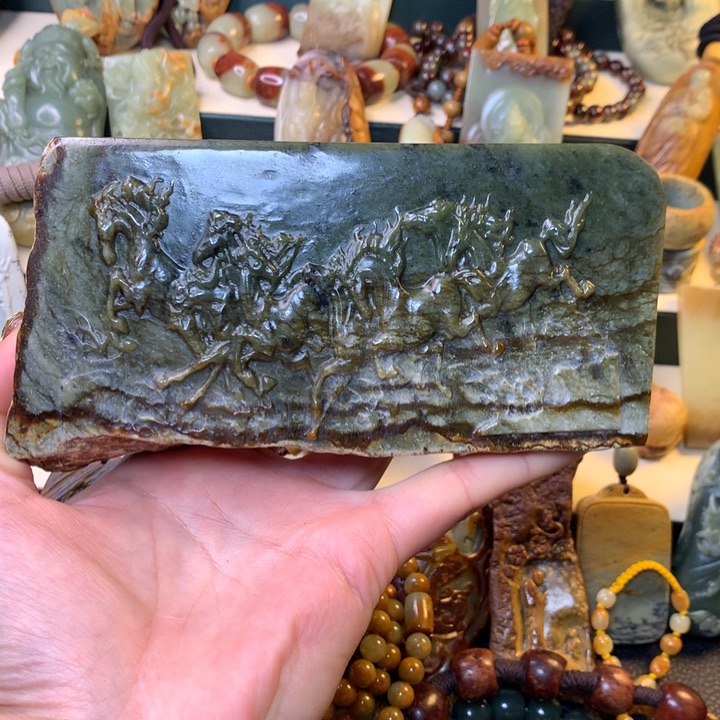 岫岩河磨玉（透闪石质玉）手链未镶嵌