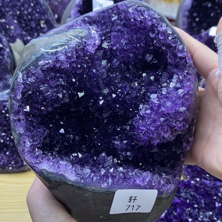 水晶大型摆件（非配饰）未镶嵌