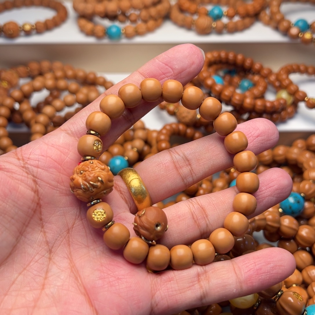 ****އ猴头核桃手串老邢