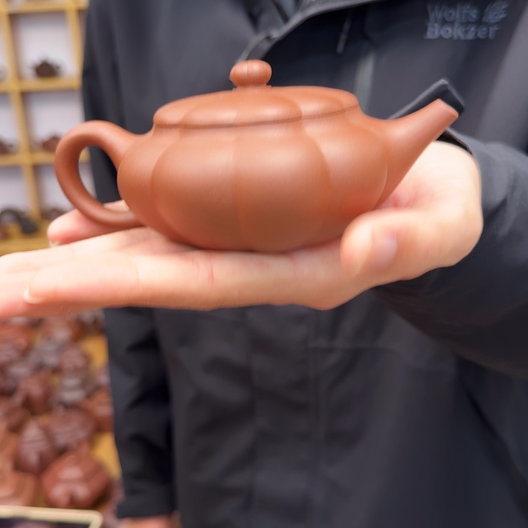 紫砂茶壶筋纹扁晨200cc