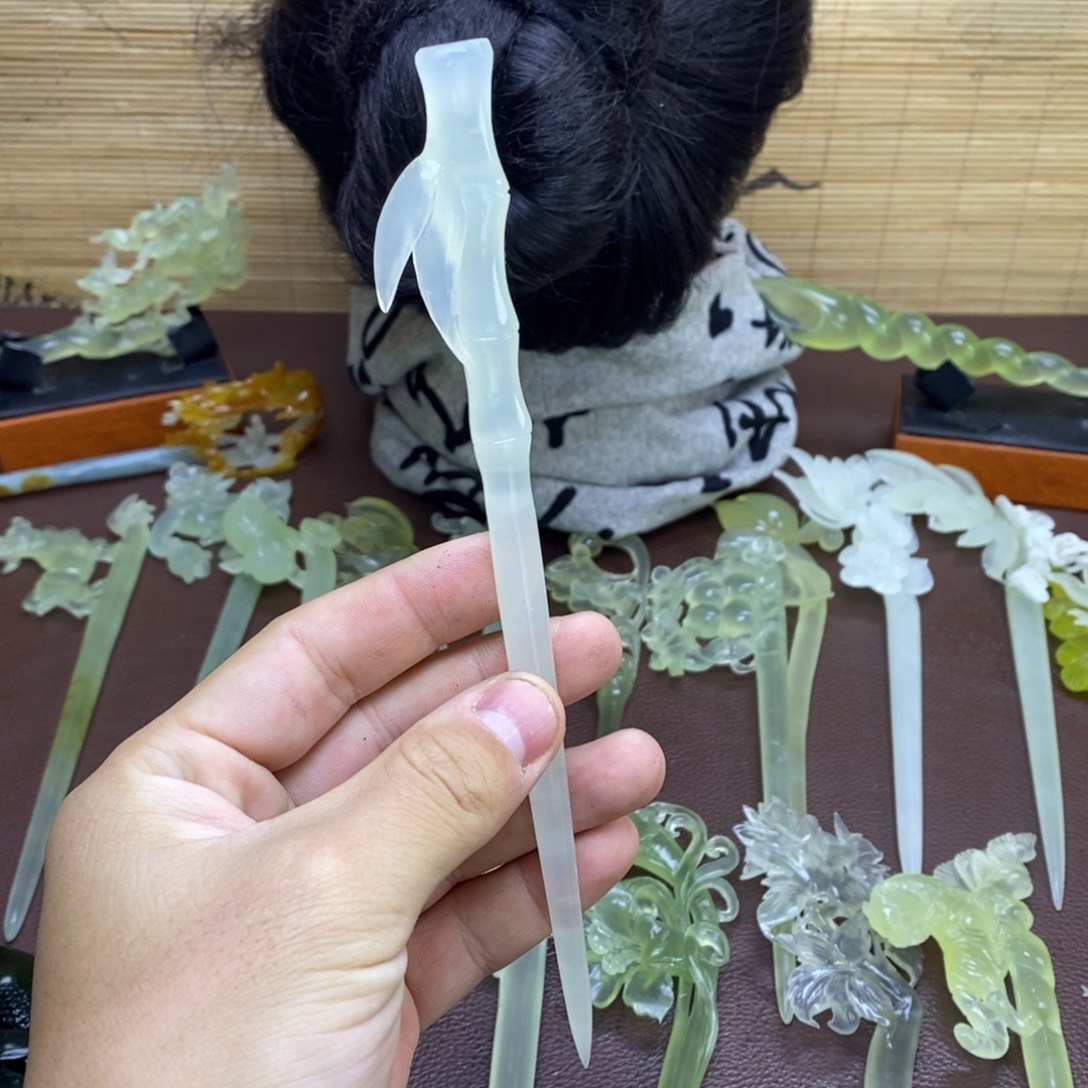 蛇纹石玉未镶嵌发饰