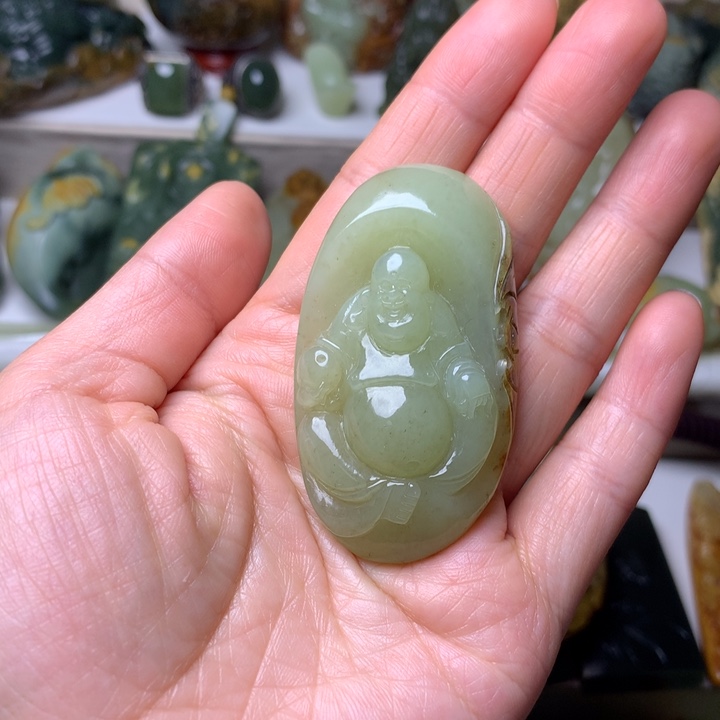 和田玉吊坠未镶嵌